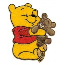 ecusson-disney-winnie-l-ourson-peluche-thermocollant
